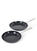 Le Creuset Essential Non-Stick Ceramic koekenpan Ø24 / Ø28 cm set van ...