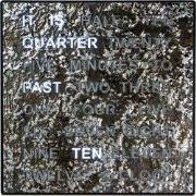 Intertime | Woordklok | Wandklok | Tafelklok | 28x28 | Grafiet | Engel...