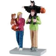 Halloweenminiatuur Neighborhood Trick-or-treaters 12x4x18 cm