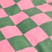 Dekbedovertrekset Chess Fleece Green/Pink 240x200 + 2*60x70 cm