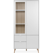 Vitrine met 2 deuren waarvan 1 van glas, 5 planken, 2 lades, decor in ...