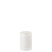 Uyuni - Cilinderkaars LED w/shoulder Nordic White 7,8 x 10 cm  Lightin...